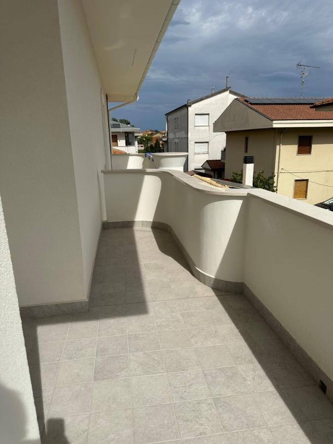 White B&B Pagliare エクステリア 写真